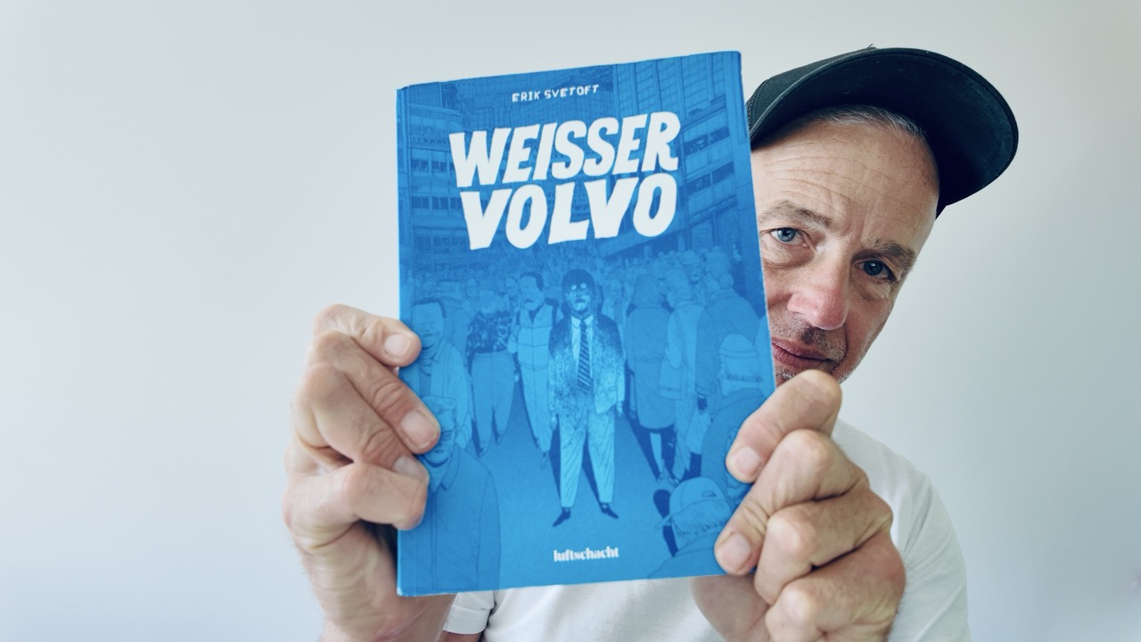Weisser Volvo: Blau wie ein blauer Montag